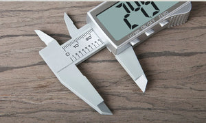 Digital Caliper 0-150mm Industrial level caliper boxed Full screen