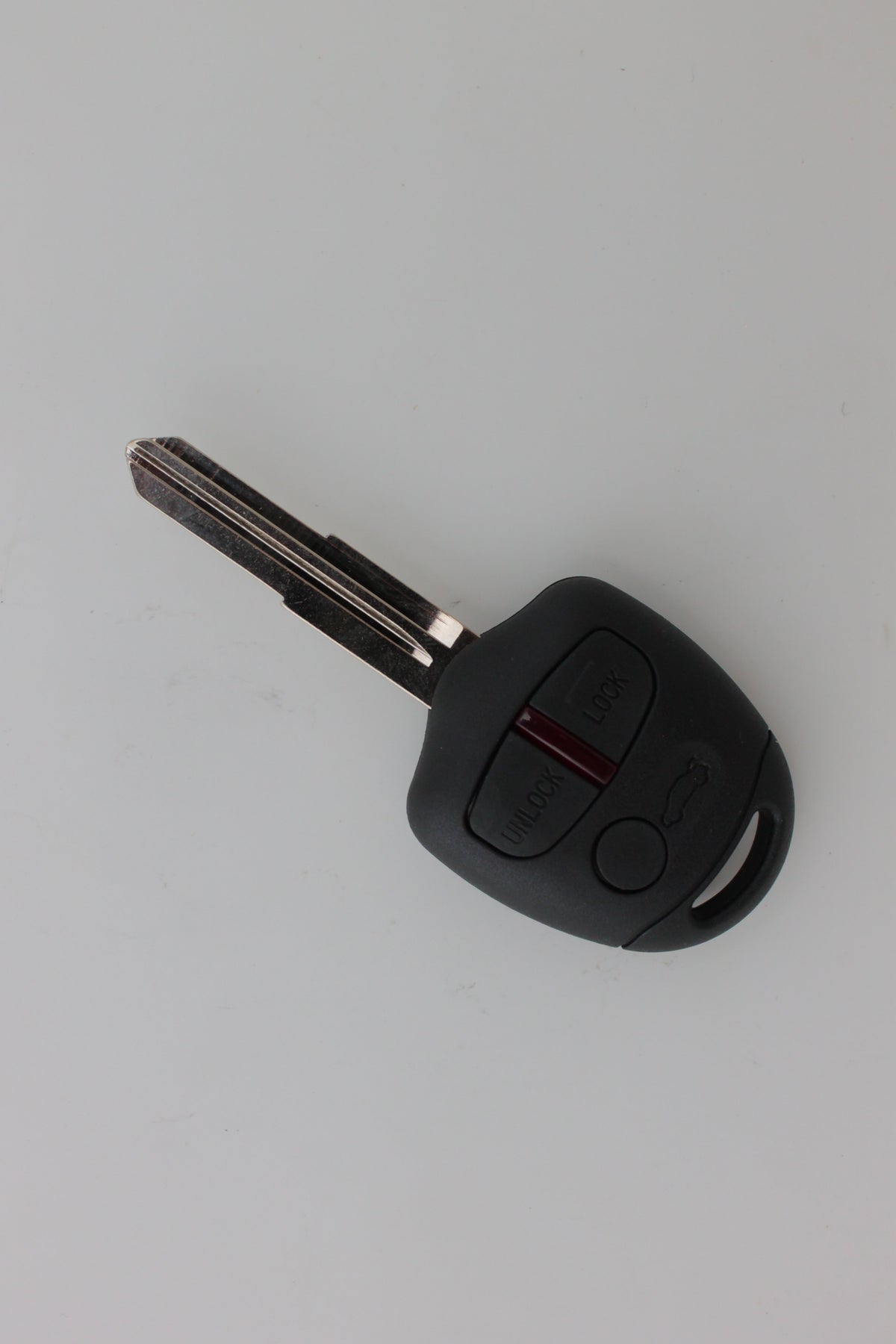 Mitsubishi Lancer, Outlander & Colt 3 Button Remote Key