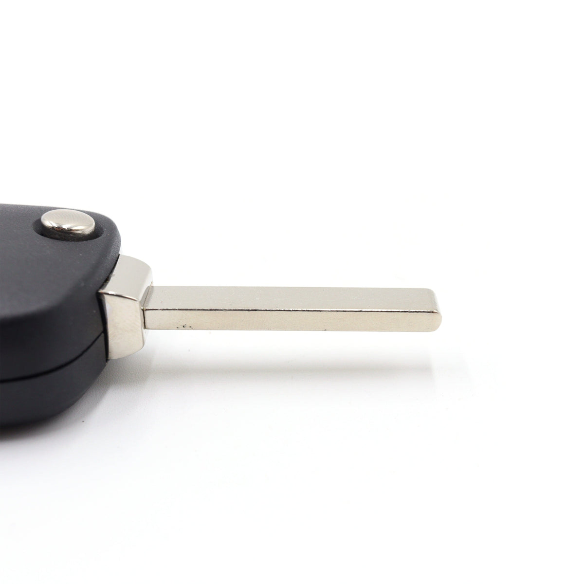 Holden Cruze & Trax 3 Button HU100 Flip Key